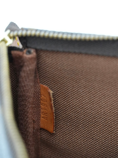 Vintage Louis Vuitton Monogram Canvas Pochette Accessoires