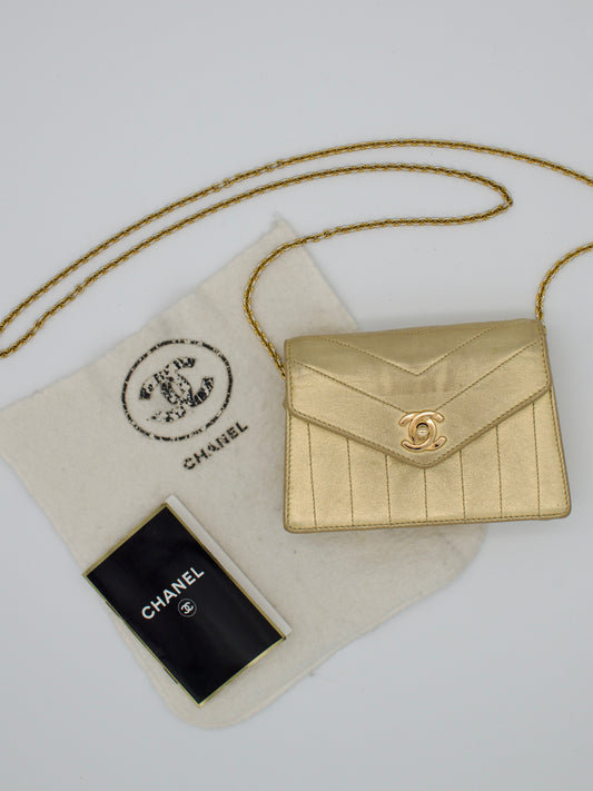 Vintage Chanel 1980s Gold Mini Trapezoid Chain Bag