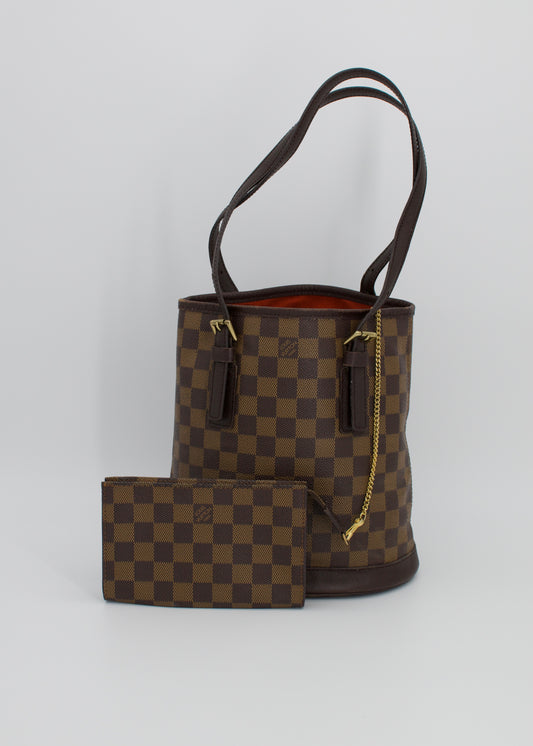 Vintage Louis Vuitton Damier Ebene Marais Bucket Bag with Pochette