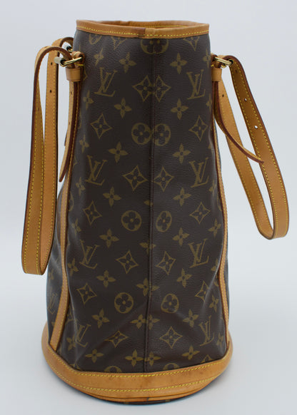 Vintage Louis Vuitton Monogram Bucket Grand Modèle (GM) with Pochette